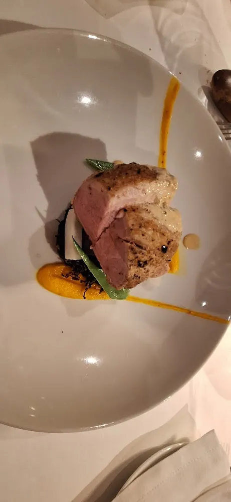 Filet Mignon Rosti Mousseline Carotte Sable